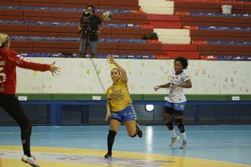 Triunfo del Rocasa ante el BM Salud Tenerife/TA.